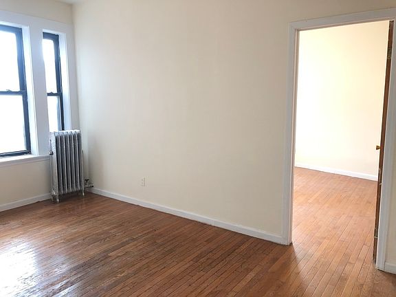 4th image of 134-04 35th Ave #3