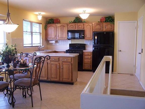 3rd image of 3878 Birkemeier Ct