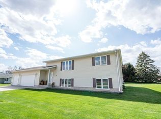 3810 Tami Ter, Waterloo, IA 50702