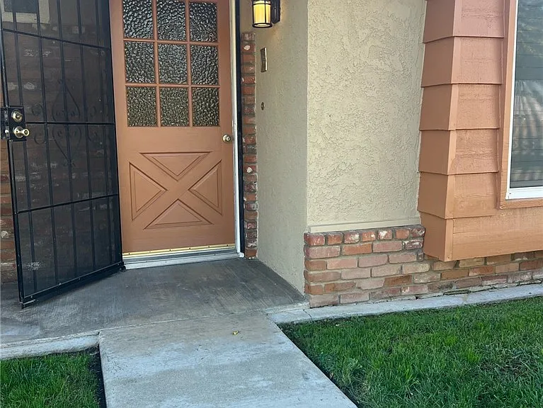 1192 Man O War Dr — Photo 12