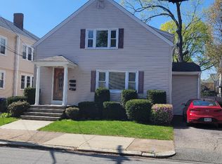 141 4th St #2, Providence, RI 02906