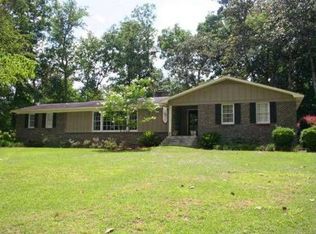 111 Nottingham Dr, Thomasville, GA 31792