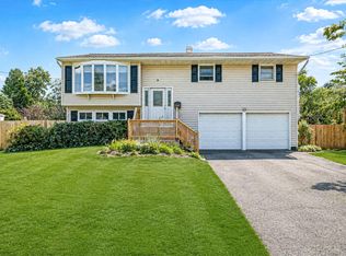 104 Utica Street, Bay Shore, NY 11706