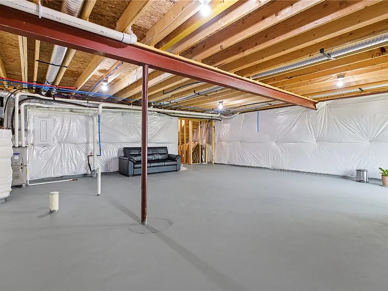 309 Arden Dr — Photo 35