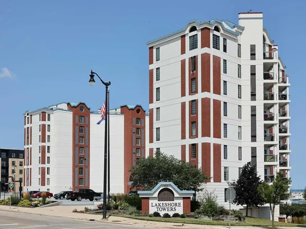 333 Lake AVENUE #302, Racine, WI 53403