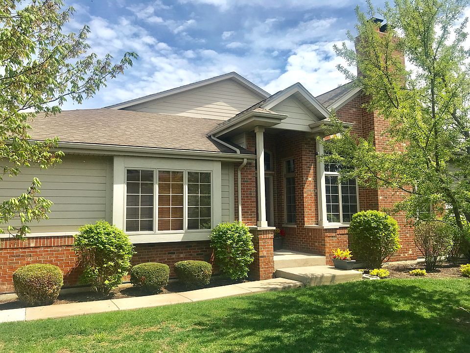 1st image of 708 River Place Dr