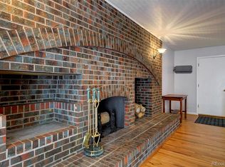 891 S Newcombe Way, Lakewood, CO 80226