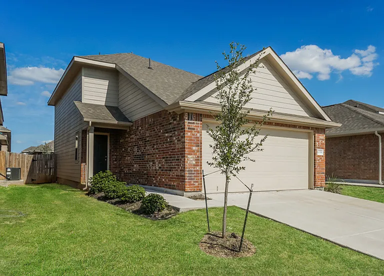 10358 Clearwater Way — Photo 3