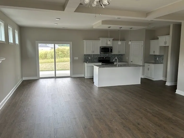 1417 Dan Brown Dr — Photo 2