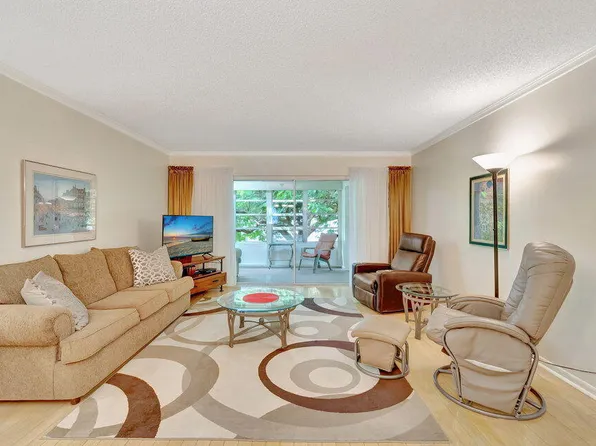 6600 S Oriole Boulevard #2010, Delray Beach, FL 33446