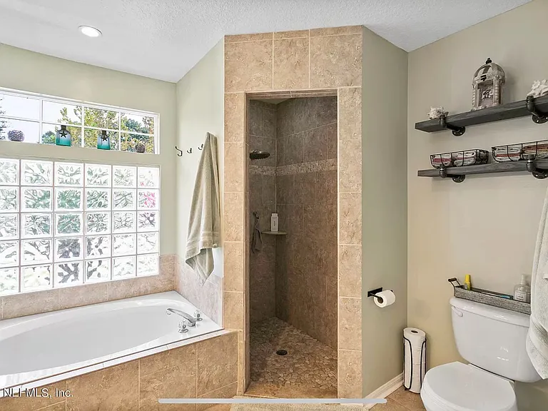 12966 Quincy Bay Dr — Photo 10