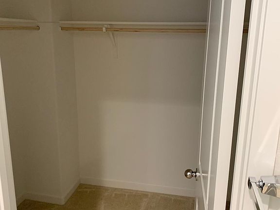 4th image of 173 Michael Cox Ln