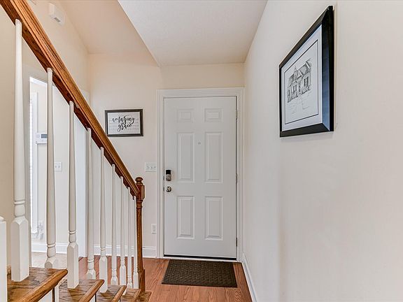5th image of 111 Orchard Way