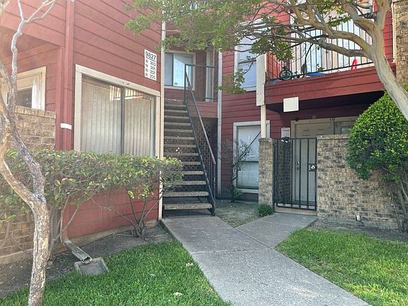 4th image of 9827 Walnut St #205