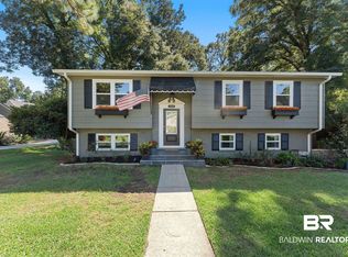 698 Cedar Ave, Fairhope, AL 36532