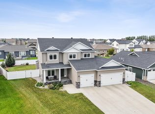 4835 39th St S, Fargo, ND 58104