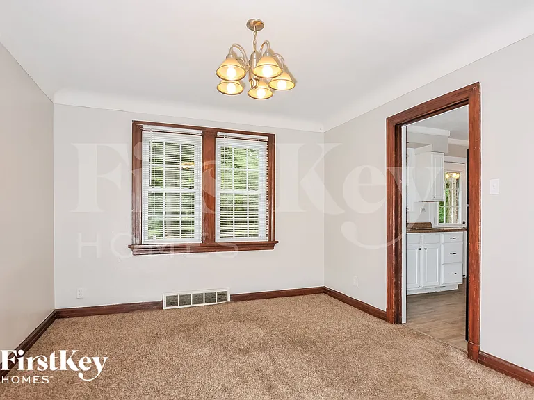 4440 Parker Rd — Photo 5