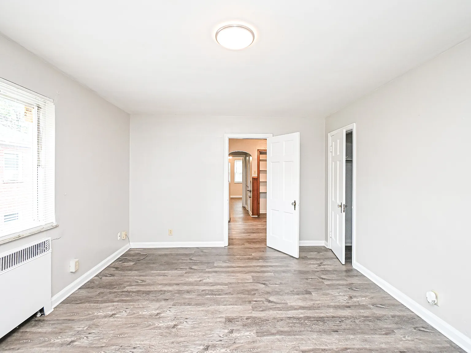 1136 Franklin Avenue - 3 — Photo 4