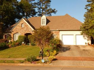 720 Hunting View Point, Sandy Springs, GA 30328