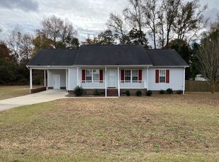 200 Koufax Dr, Pikeville, NC 27863