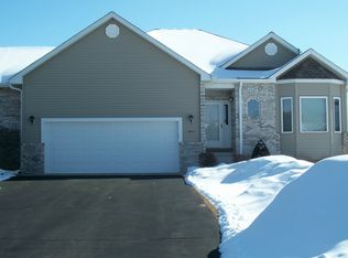 1041 133rd Ln NE, Ham Lake, MN 55304