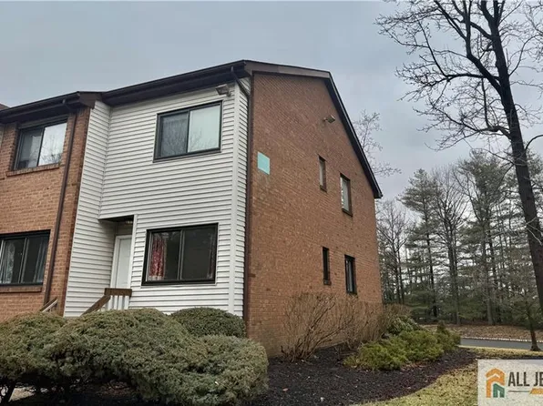 3619 Birchwood Ct, North Brunswick, NJ 08902