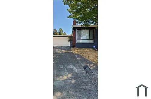 22898 Upland Way Photo 1