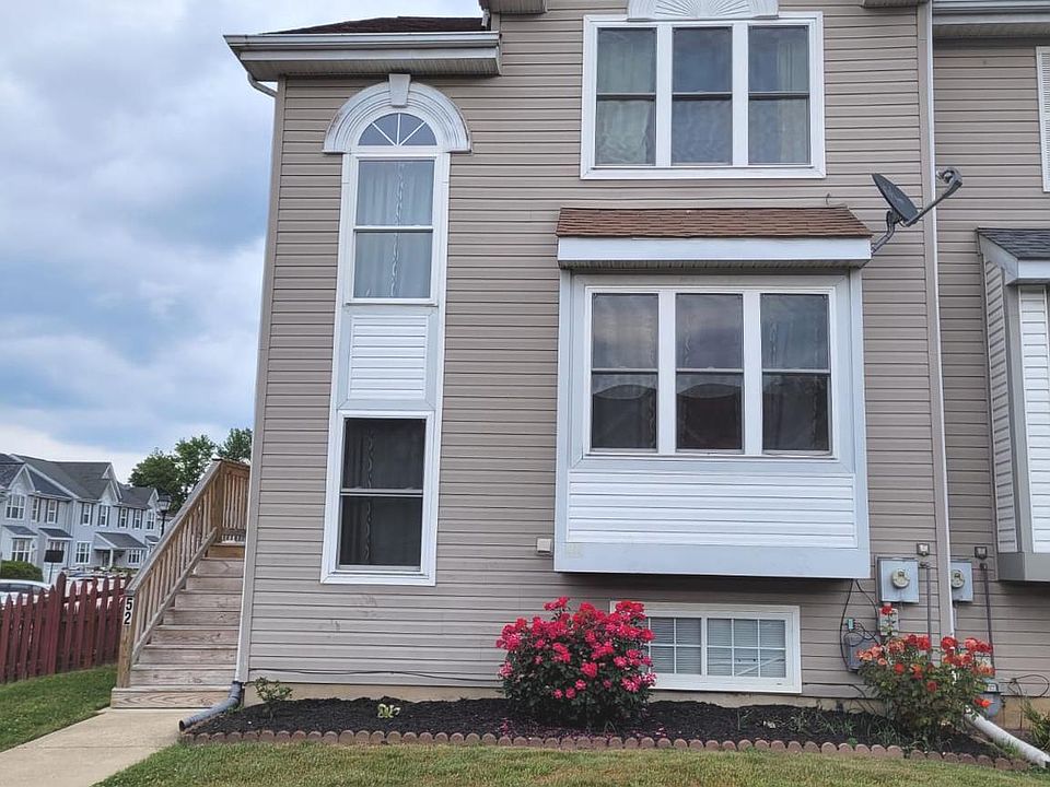 1st image of 52 Auckland Dr