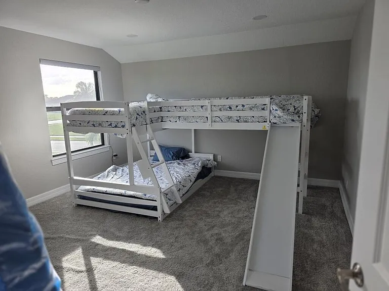 527 SE Vallarta Dr — Photo 53