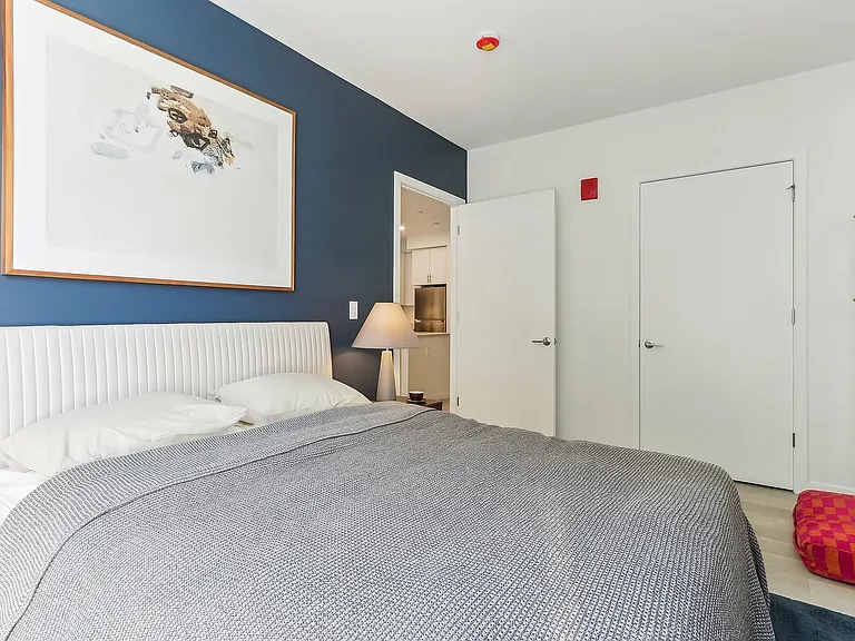 Model Apartment Home