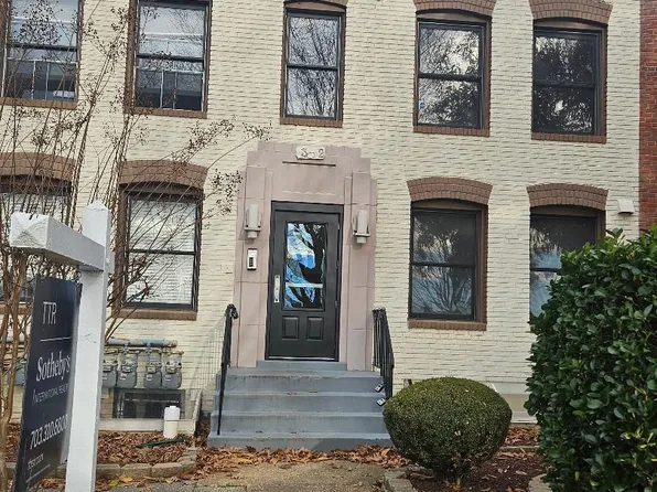302 Oklahoma Ave NE APT 102, Washington, DC 20002