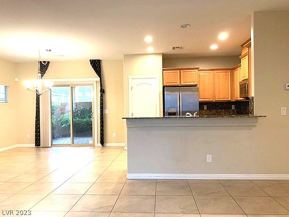 3rd image of 9130 Hermosa Valley St