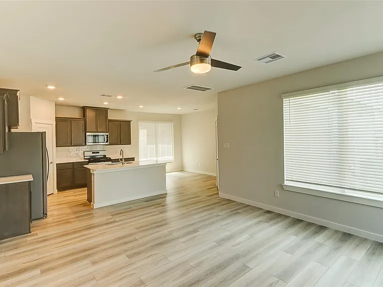 760 Double Mountain Rd — Photo 4