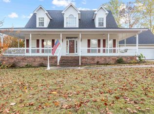 2121 E Longhills Rd, Benton, AR 72019