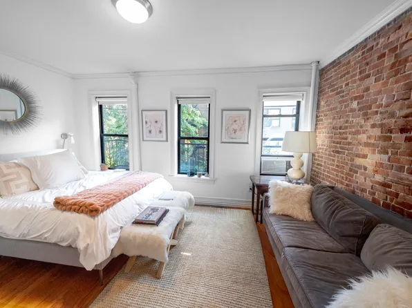 236 East 78th Street image 1 of 9