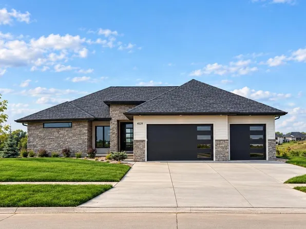 4539 Elk Creek Rd, Sioux City, IA 51106