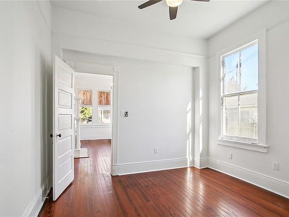 4th image of 4152 Iberville St