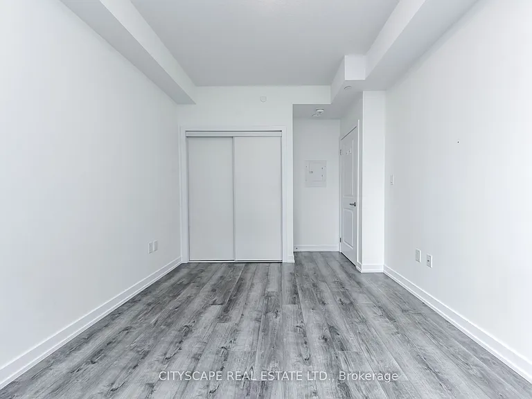 450 Dundas St E #323 — Photo 13