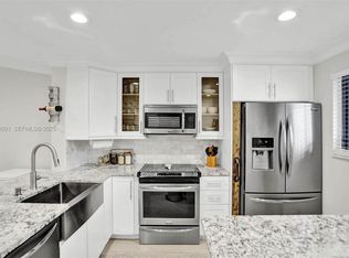 9395 Boca Cove Cir APT 1208, Boca Raton, FL 33428