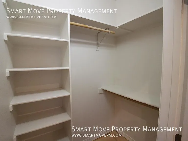 377 W Hale St — Photo 21