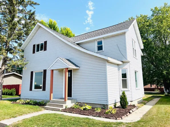 409 S Broadway, Pelican Rapids, MN 56572