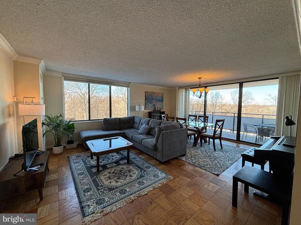 5225 Pooks Hill Rd APT 528N