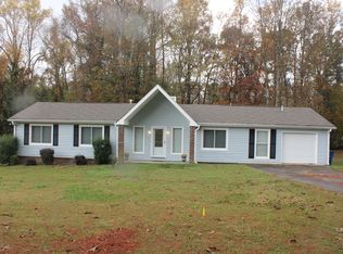 6603 N Seminole Dr, Douglasville, GA 30135