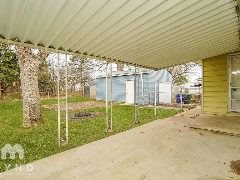 1053 Wiltshire Rd — Photo 15