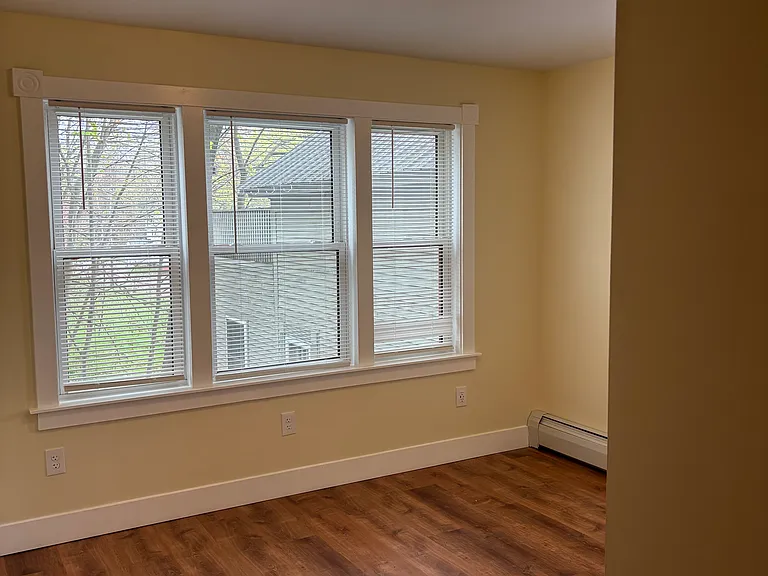 23-25 Mulberry St — Photo 2
