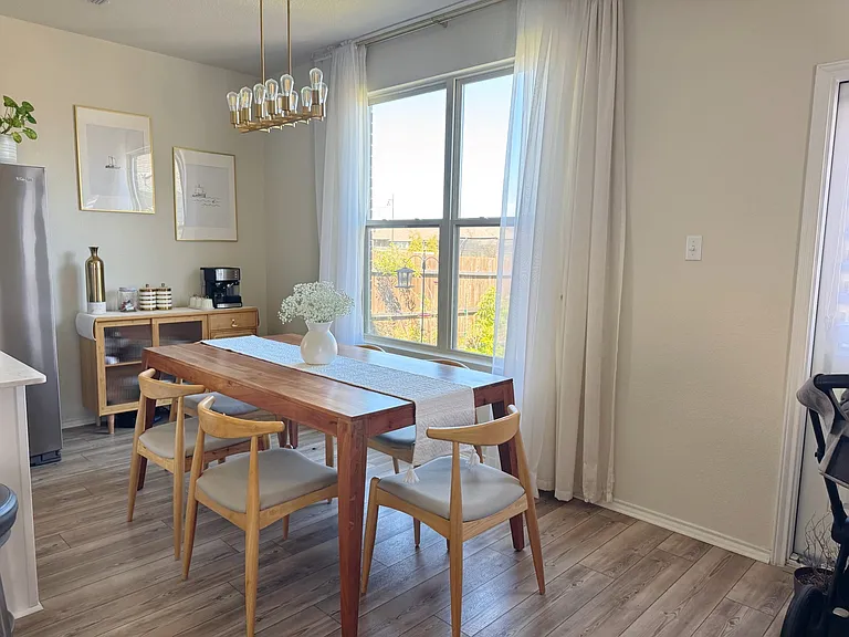 216 Janelle Ln — Photo 10