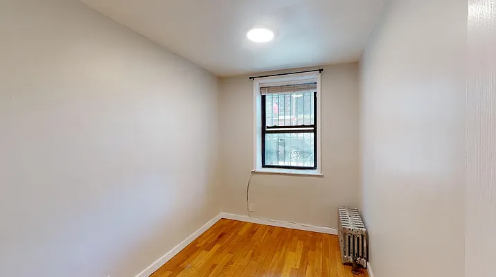 Rented by R New York | media 8