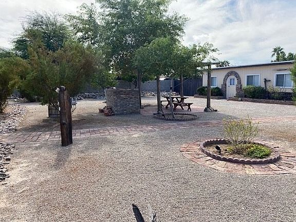 3rd image of 12262 S Sandra Ave