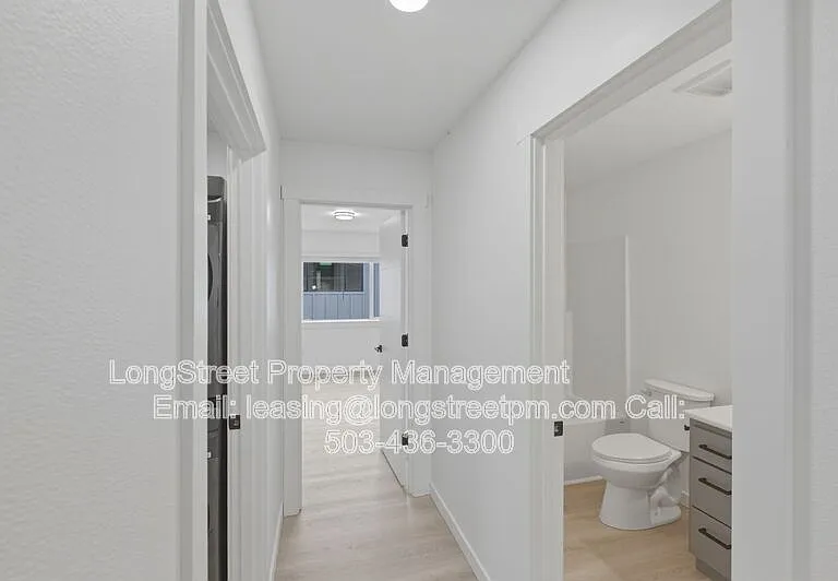824 S 19th St — Photo 28