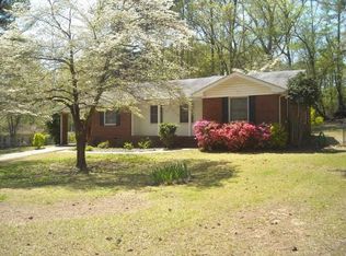 5005 Gwendoline Dr, College Park, GA 30349